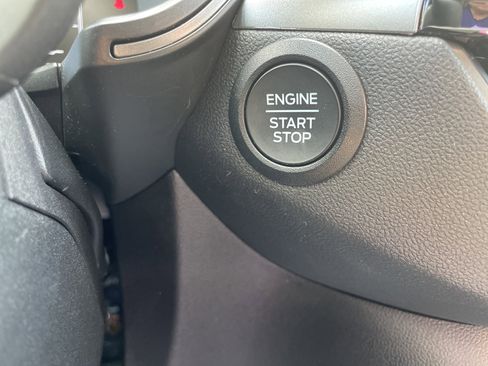 Used 2024 Ford Escape Active image 12