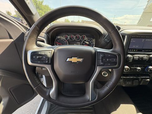 Used 2019 Chevrolet Silverado 1500 LTZ w/ Z71 Off-Road Package AWD/4WD image 23