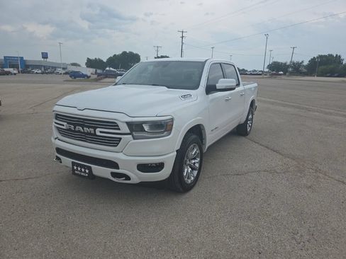 Used 2022 RAM 1500 Laramie w/ Laramie Southwest Edition AWD/4WD image 6