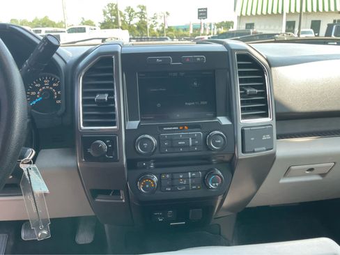 Used 2015 Ford F150 XLT w/ Equipment Group 302A Luxury RWD image 16