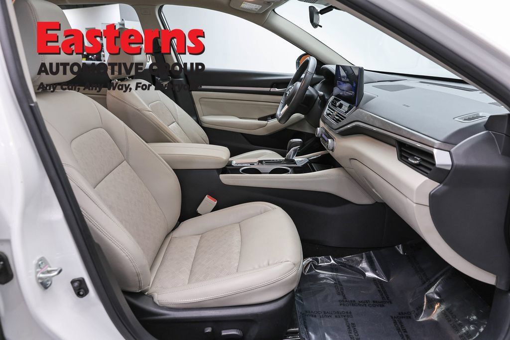 Used 2023 Nissan Altima 2.5 SL AWD/4WD image 26
