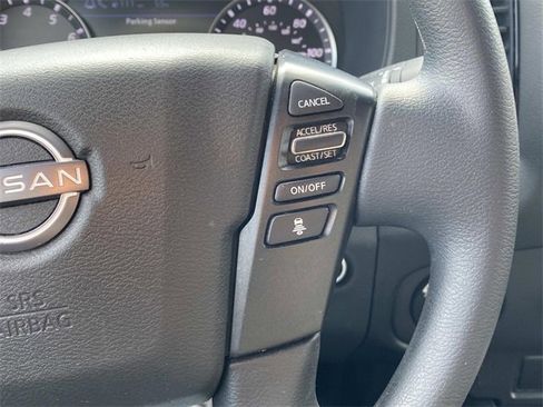 Used 2023 Nissan Frontier SV w/ Midnight Edition Package image 34