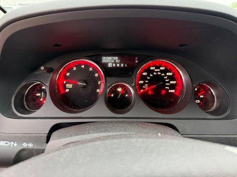 Used 2012 GMC Acadia SLT AWD/4WD image 2