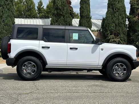 New 2026 Ford Bronco Big Bend AWD/4WD image 3