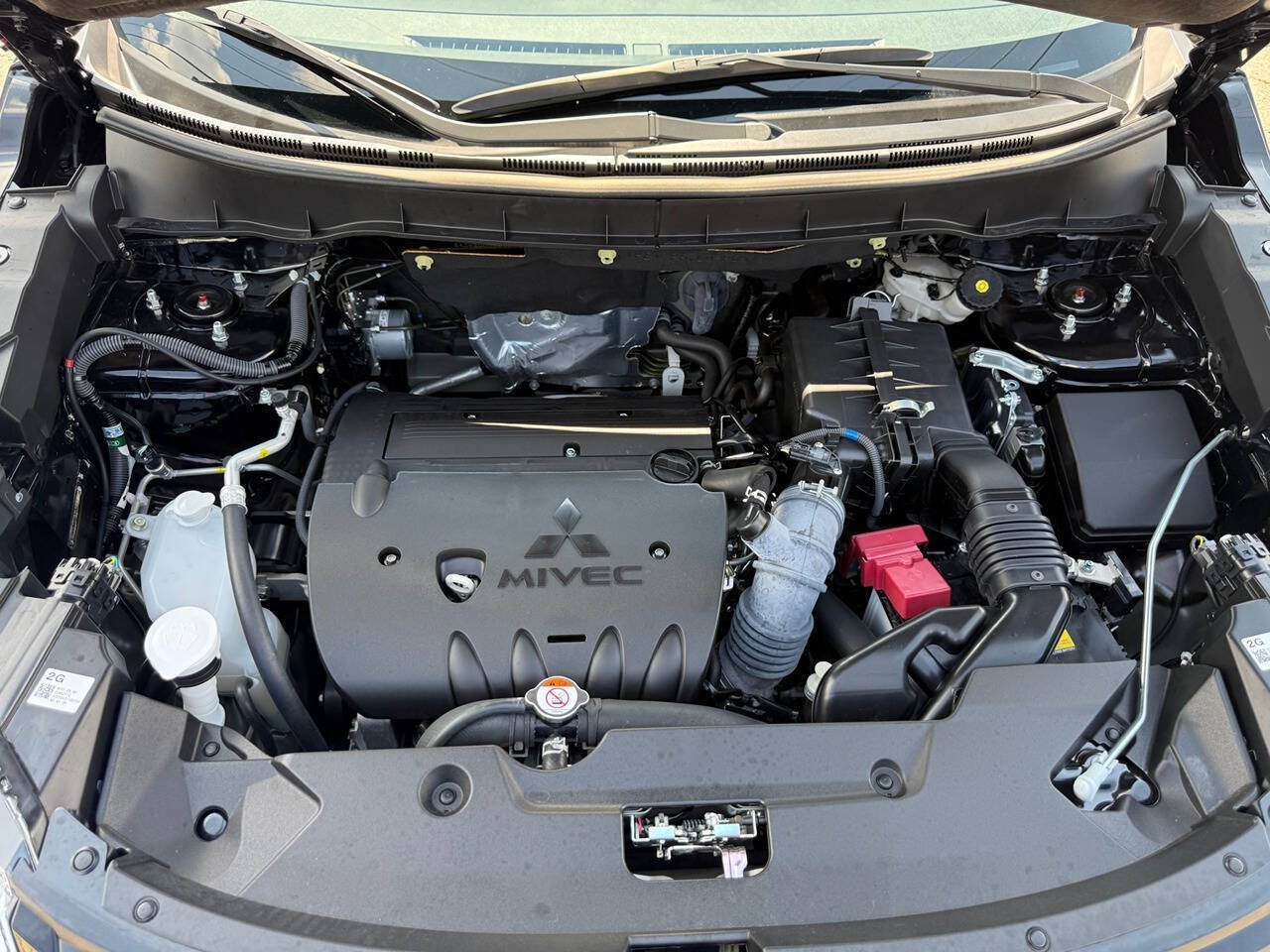 Used 2025 Mitsubishi Outlander Sport AWD image 19
