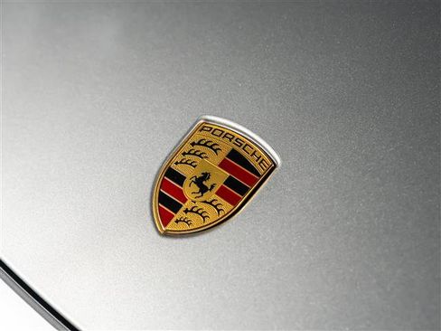Certified 2021 Porsche 718 Cayman S RWD image 13