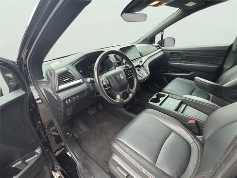 Used 2025 Honda Odyssey Sport-L image 43