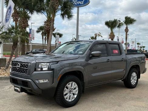 Certified 2024 Nissan Frontier SV w/ SV Convenience Package RWD image 1