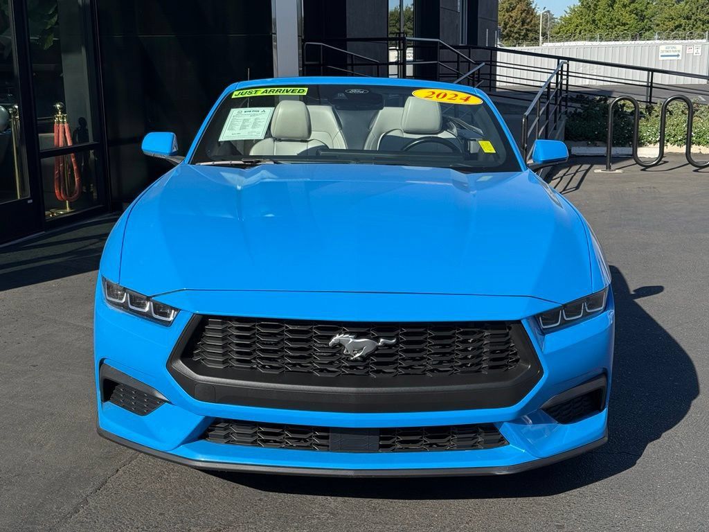 Used 2024 Ford Mustang Premium RWD image 3