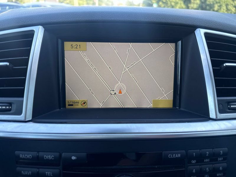 Used 2012 Mercedes-Benz ML 350 4MATIC image 26