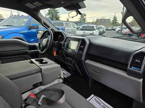 Used 2019 Ford F150 XLT image 10