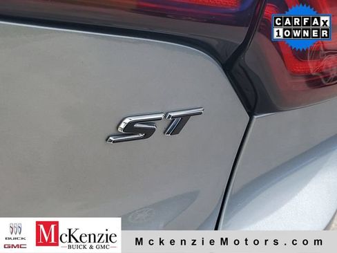Used 2024 Buick Encore GX Sport Touring w/ Comfort Package FWD image 28