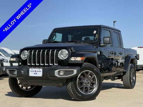 Used 2023 Jeep Gladiator Overland image 2