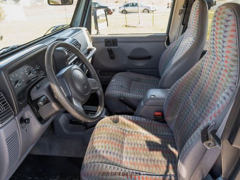 Used 1997 Jeep Wrangler Sport image 32
