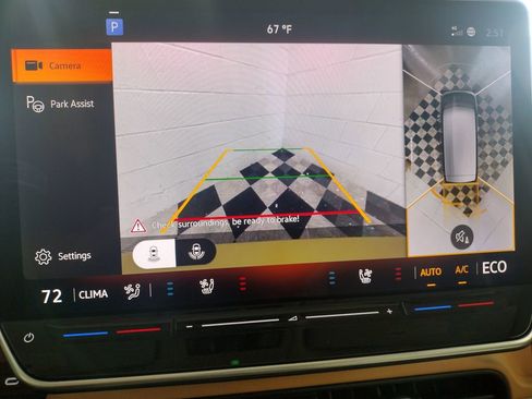 New 2025 Volkswagen ID. Buzz 1st Edition image 8