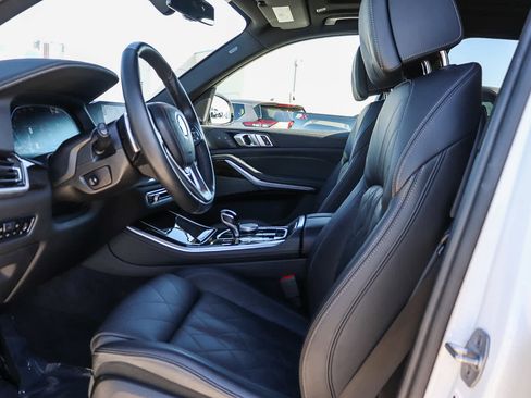Used 2023 BMW X5 xDrive40i w/ Luxury Seating Package image 24