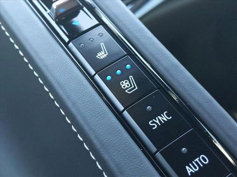 Certified 2025 Chevrolet Corvette Z06 w/ Stealth Interior Trim Package image 27