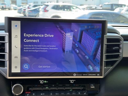 Used 2024 Toyota Tundra Limited image 24