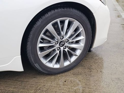 Used 2022 INFINITI Q50 Luxe w/ Cargo Package image 9