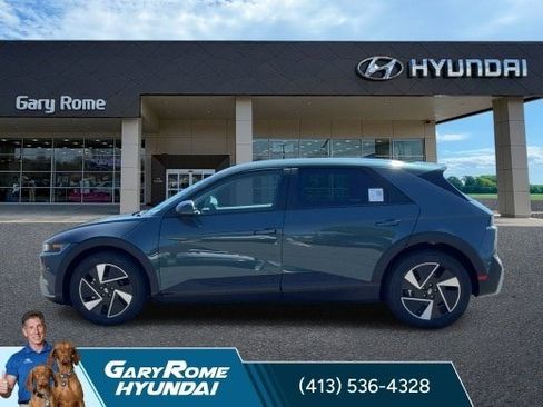 New 2026 Hyundai Ioniq 5 SE AWD/4WD image 5
