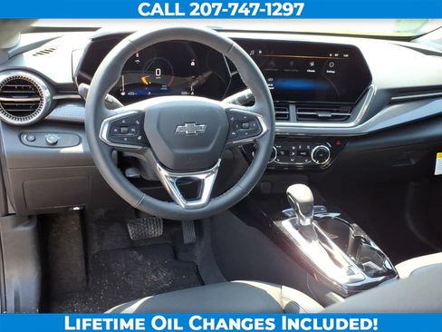 New 2026 Chevrolet Trax ACTIV w/ Driver Confidence Package FWD image 15