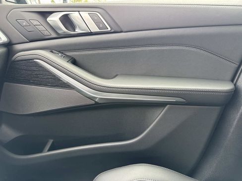 New 2026 BMW X7 xDrive40i w/ Executive Package image 23