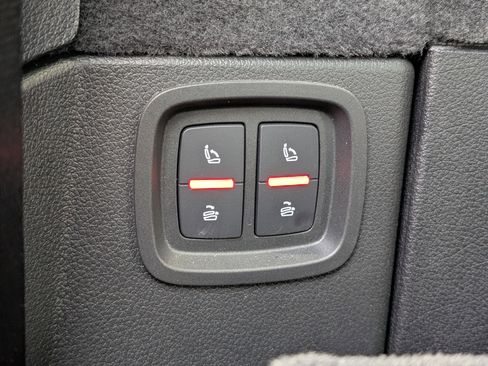 Used 2025 Audi Q7 2.0T Premium w/ Convenience Package image 22