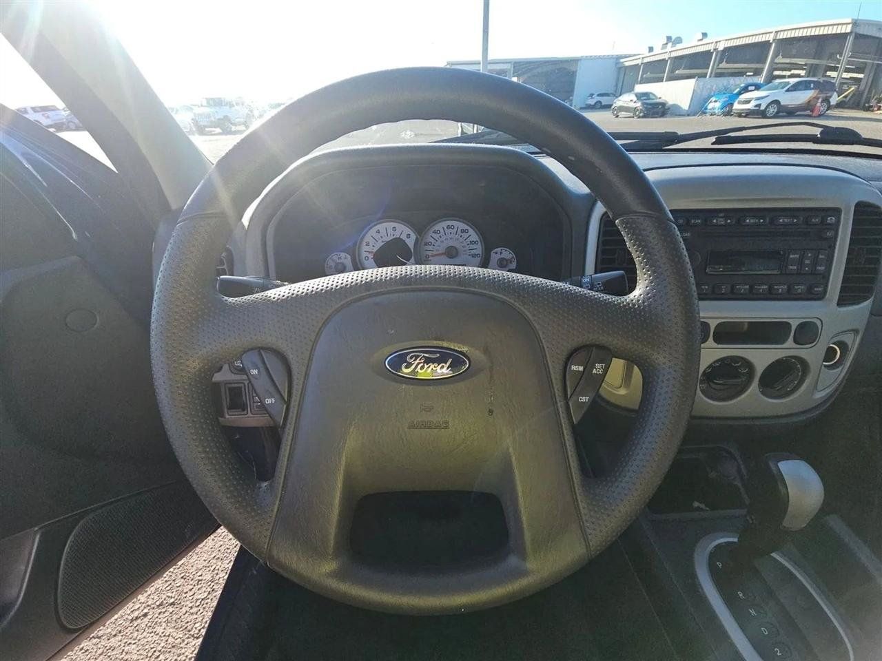 Used 2007 Ford Escape XLT FWD image 16