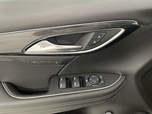 Certified 2022 Buick Envision Essence w/ Sport Touring Package image 23