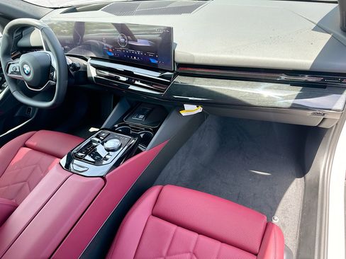 New 2026 BMW 530i w/ Premium Package RWD image 23