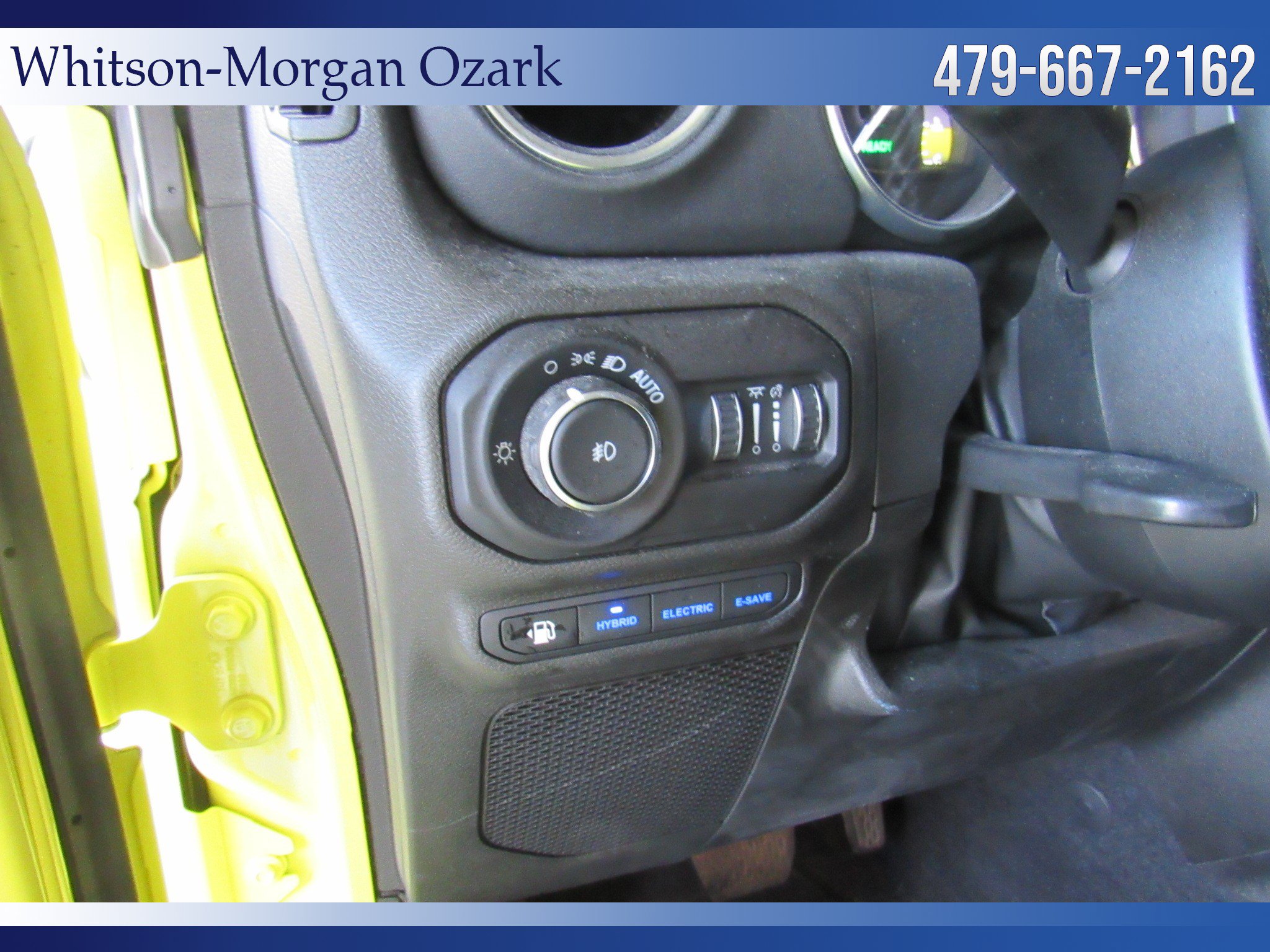 Used 2022 Jeep Wrangler Unlimited Sahara w/ Cold Weather Group AWD/4WD image 30
