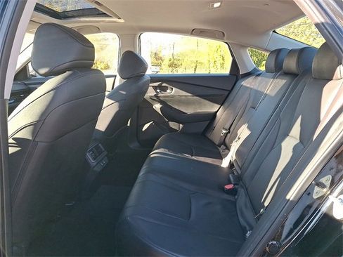 Used 2023 Honda Accord EX-L image 9