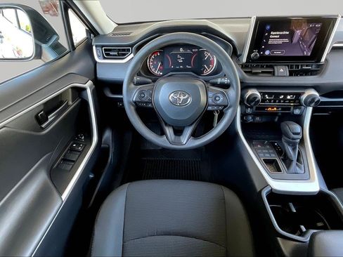 Used 2024 Toyota RAV4 LE image 8