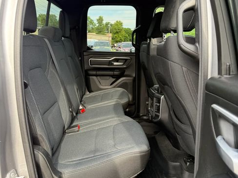 Used 2022 RAM 1500 Big Horn AWD/4WD image 17