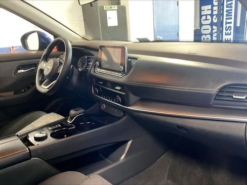Certified 2023 Nissan Rogue SV AWD/4WD image 14