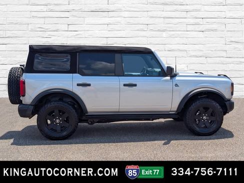 Used 2023 Ford Bronco Black Diamond AWD/4WD image 4