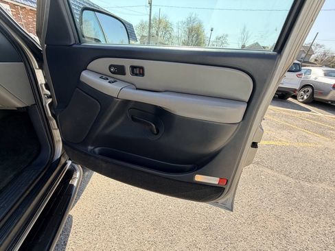 Used 2002 Chevrolet Tahoe LT AWD/4WD image 20