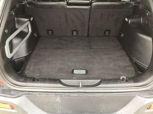 Used 2016 Jeep Cherokee Limited image 30