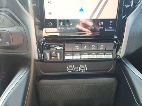 New 2026 RAM 2500 Big Horn image 8