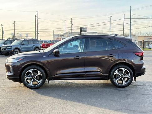 Used 2023 Ford Escape ST-Line Select w/ Tech Pack #2 image 6