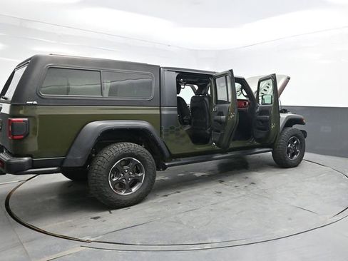 Used 2021 Jeep Gladiator Rubicon AWD/4WD image 39