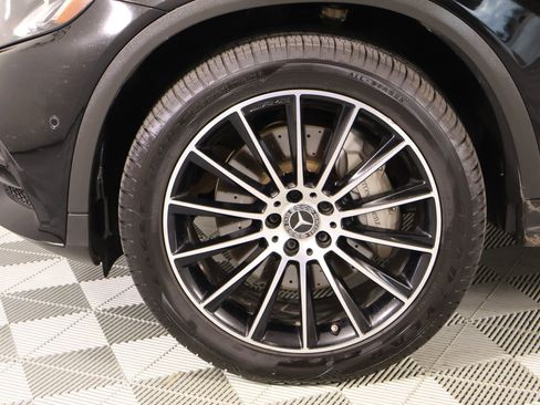 Used 2019 Mercedes-Benz GLC 300 4MATIC Coupe image 18