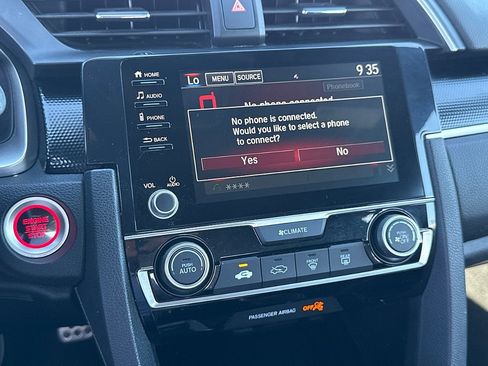 Used 2020 Honda Civic Sport image 12