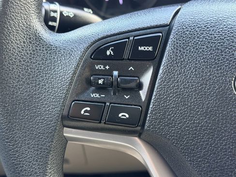 Used 2019 Hyundai Tucson SE w/ Cargo Package AWD/4WD image 32