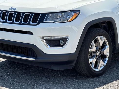 Used 2018 Jeep Compass Limited AWD/4WD image 8