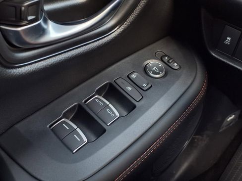 Used 2026 Honda HR-V Sport image 25