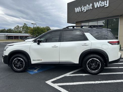 Used 2024 Nissan Pathfinder Rock Creek image 3