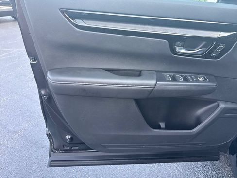 Used 2025 Honda CR-V EX-L image 12