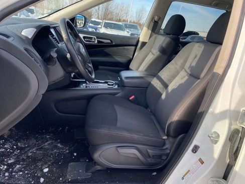 Used 2020 Nissan Pathfinder S image 13
