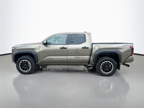 New 2026 Toyota Tacoma TRD Off-Road AWD/4WD image 8